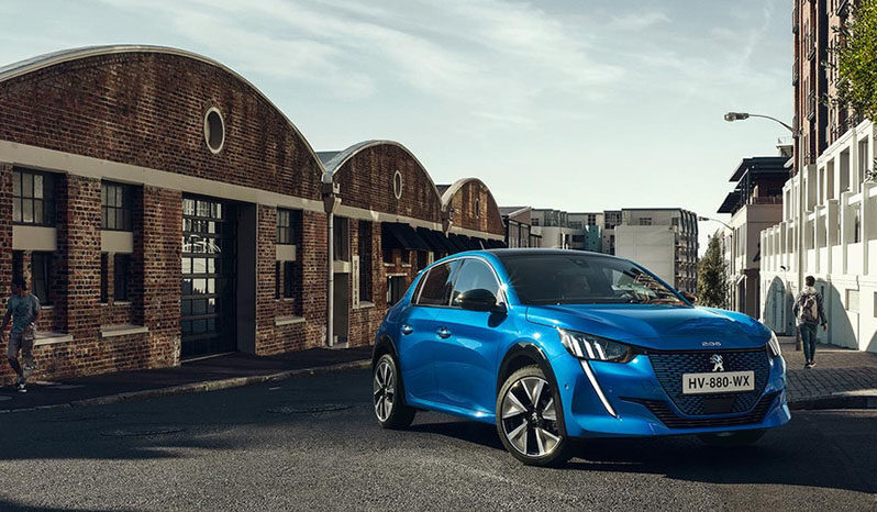 PEUGEOT 208 Allure PureTech 1.2 100CV pieno