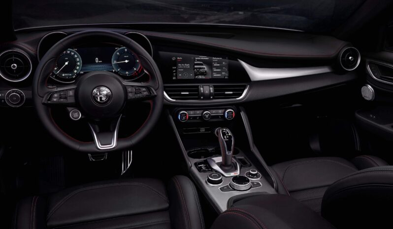 ALFA ROMEO GIULIA 2.2 210CV VELOCE AT8 Q4 pieno