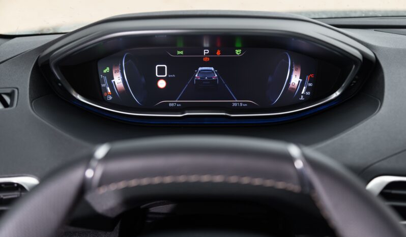 PEUGEOT 5008 Hybrid 145cv pieno