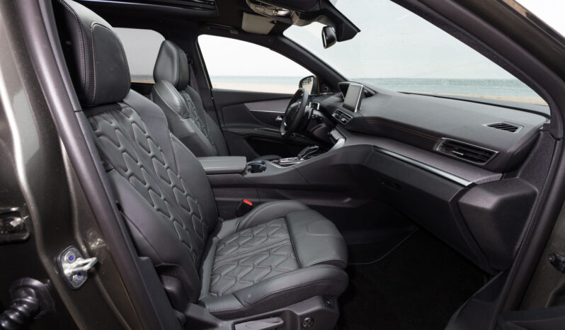 PEUGEOT 5008 Hybrid 145cv pieno