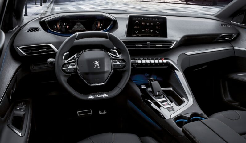 PEUGEOT 5008 Hybrid 145cv pieno
