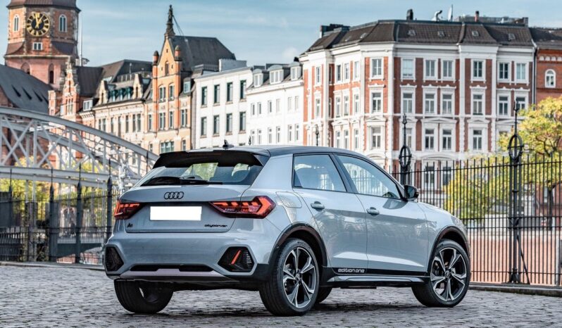 AUDI A1 30 TFSI S Tronic Allstreet Business pieno